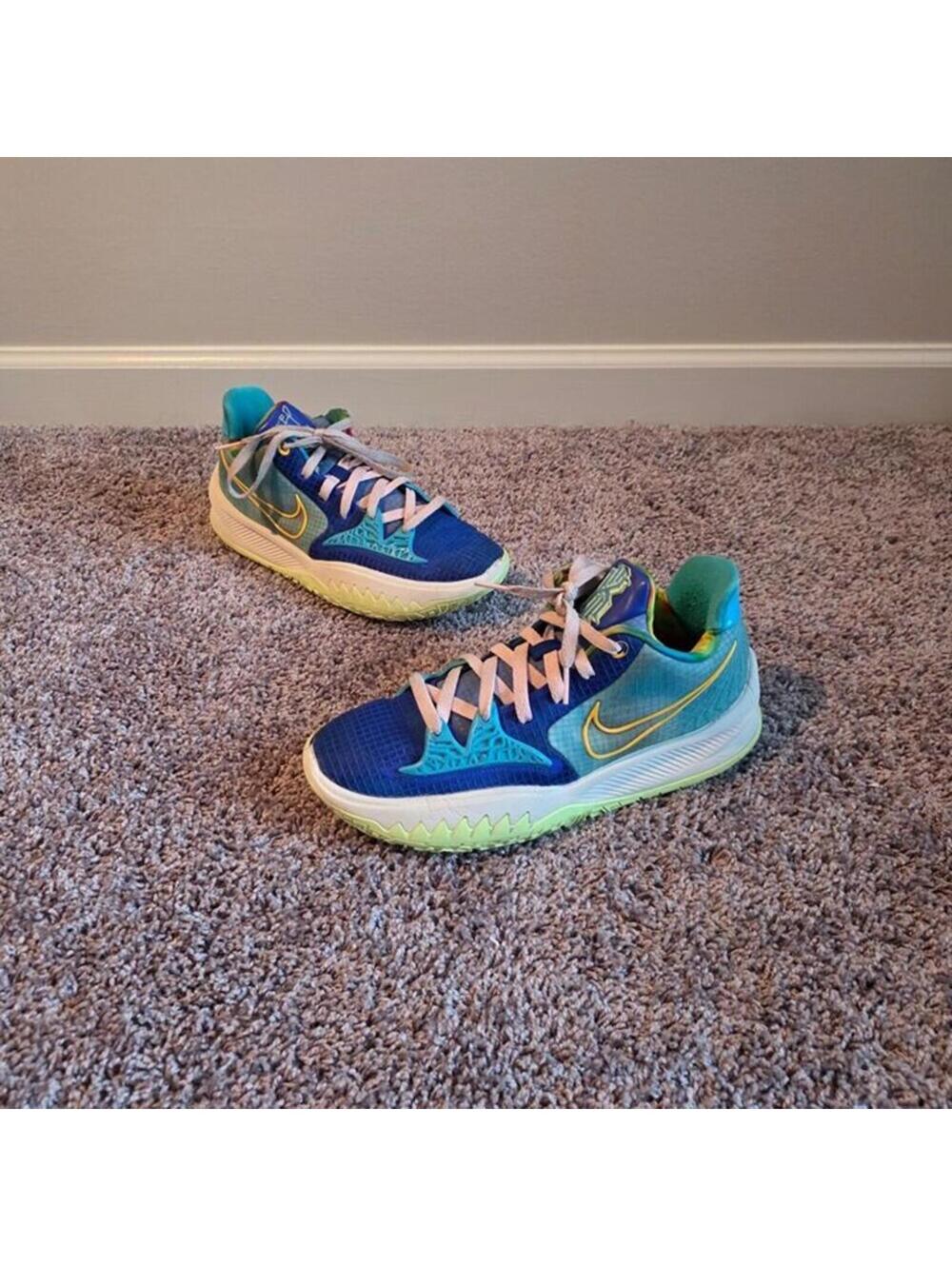 Nike Sue Bird x Kyrie Low 4 'Dynasty' - sz 8 US